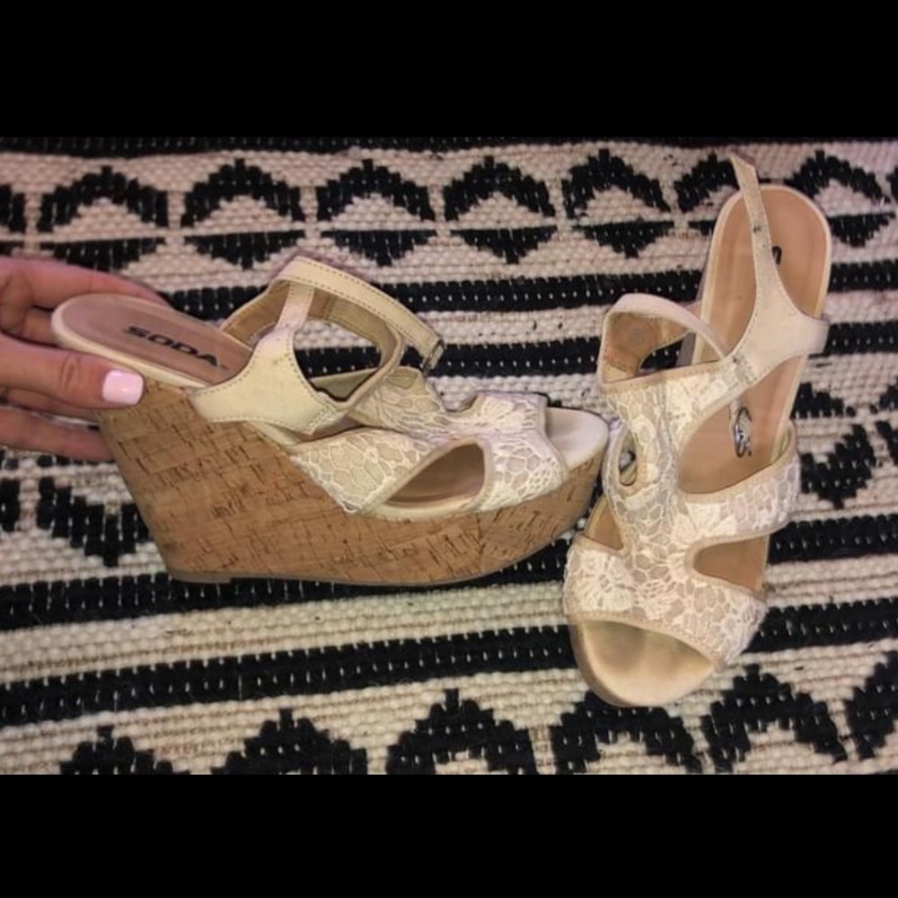 Size 10- wedges